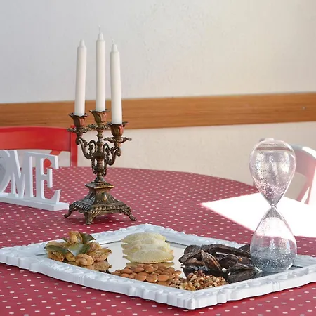 Four-bedroom In Zedno 펜션 *