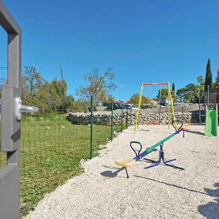 Four-bedroom In Zedno * Trogir